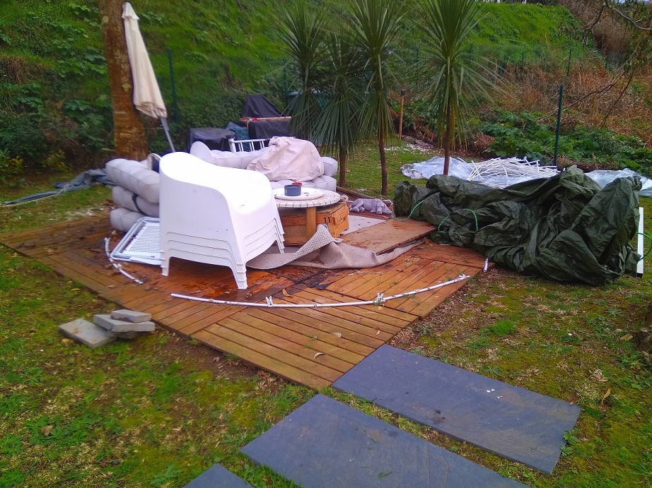 Instalación de cenador en Santa Cruz - Oleiros - A Coruña