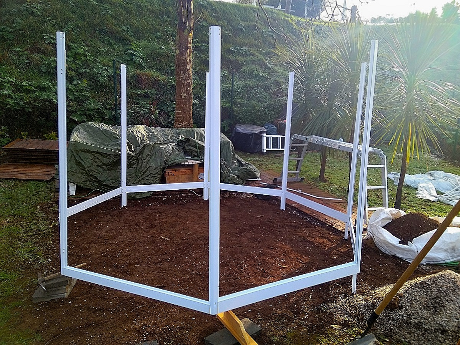 Instalación de cenador en Santa Cruz - Oleiros - A Coruña